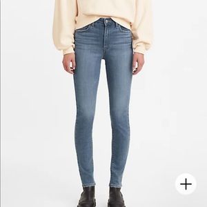 Levi’s 721 High Rise Skinny Jeans